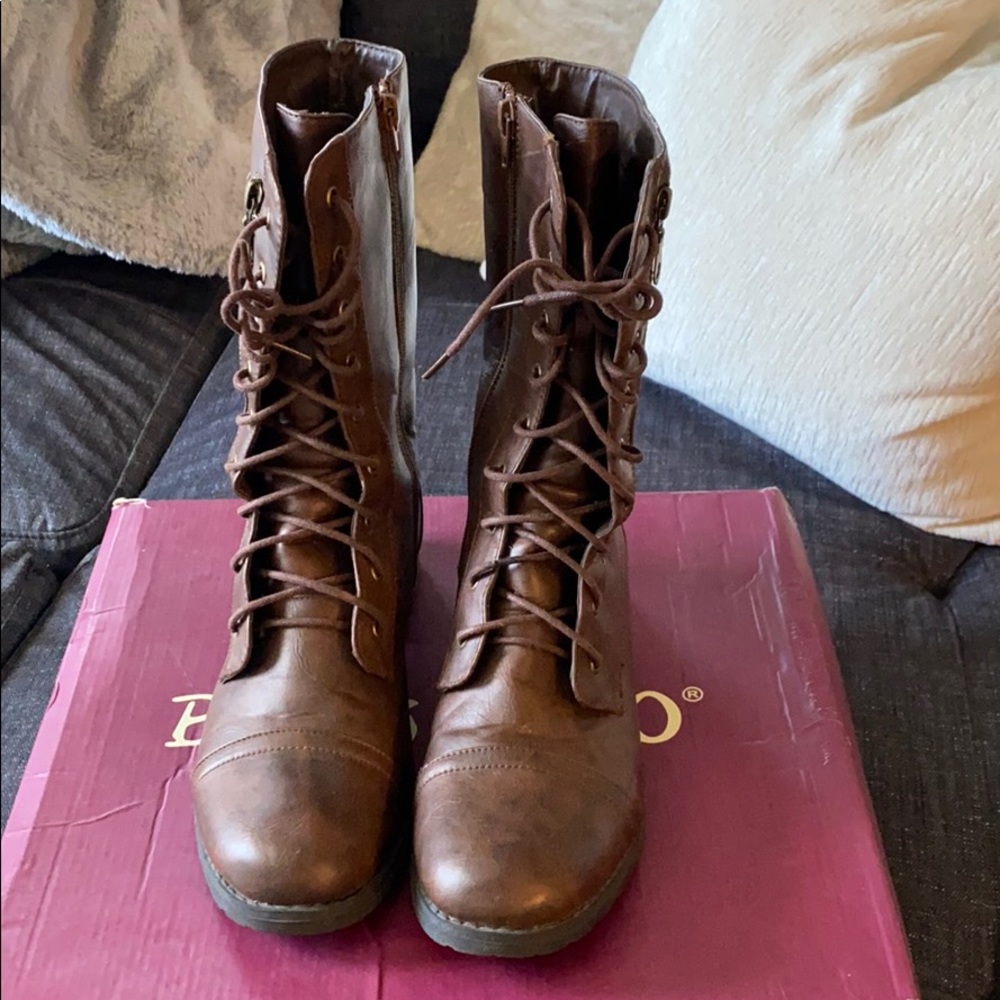 Boots! - Picture 2 of 4